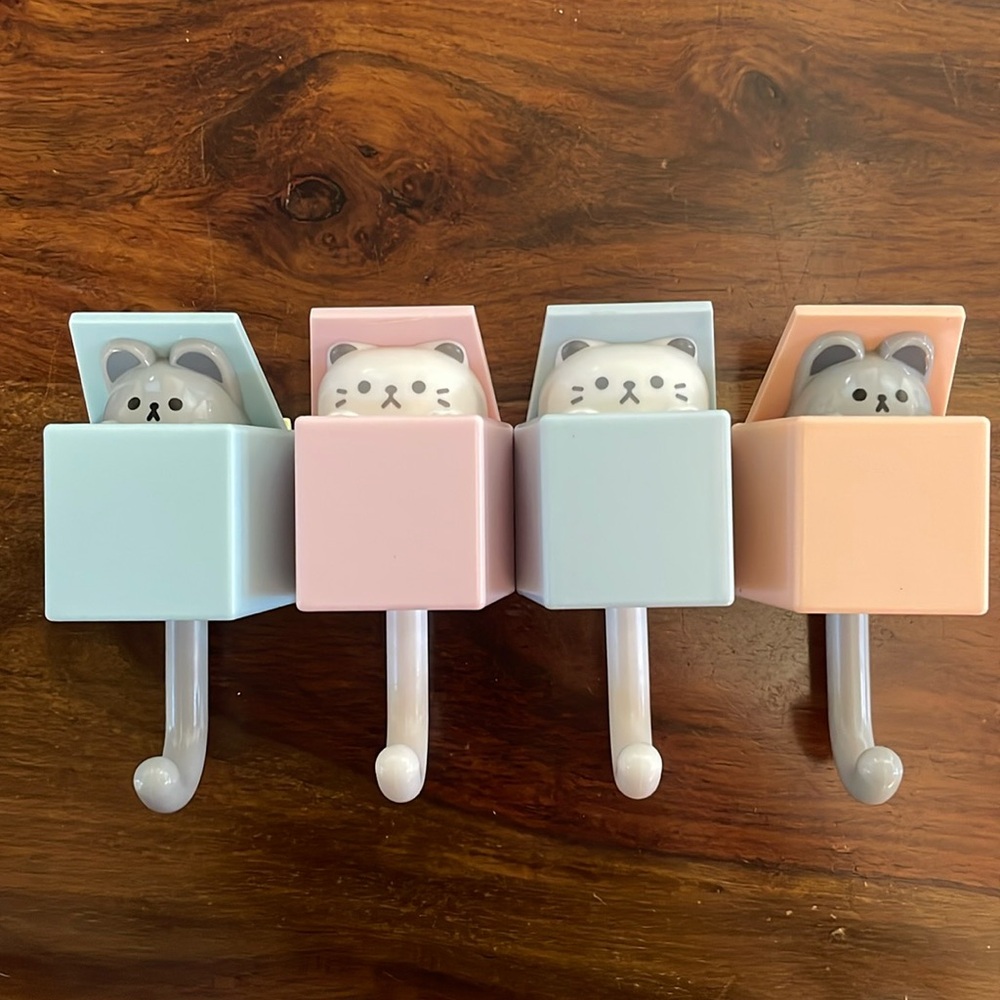 Cat and Mouse Wall Hooks